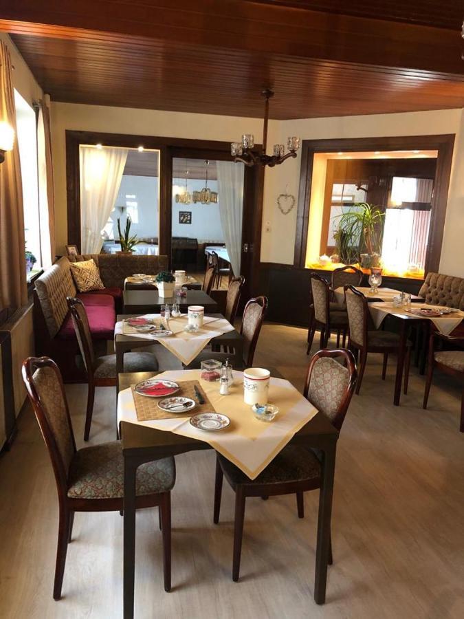 Hotel Cafe Meynen Bad Münder am Deister Eksteriør billede
